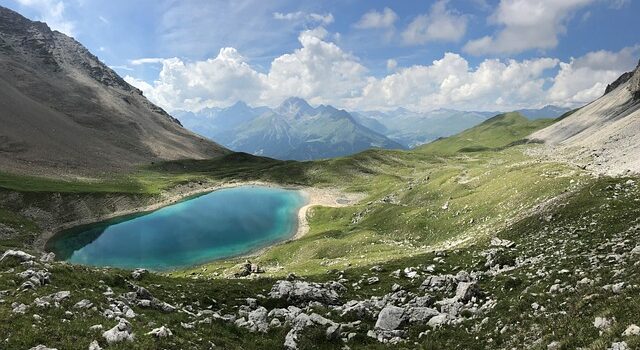 Passives Einkommen in der Schweiz und Freizeit in den Bergen